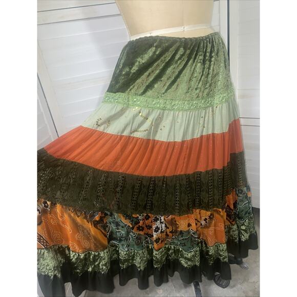Y2K Baranda Women’s Size 28” Peasant Skirt Tiered Velvet Ruffle Lace Boho Maxi - Picture 2 of 9